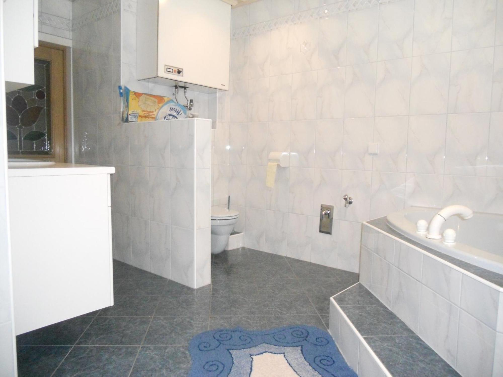 Ferienwohnungen/Holiday Apartments Lederer Reisach ภายนอก รูปภาพ