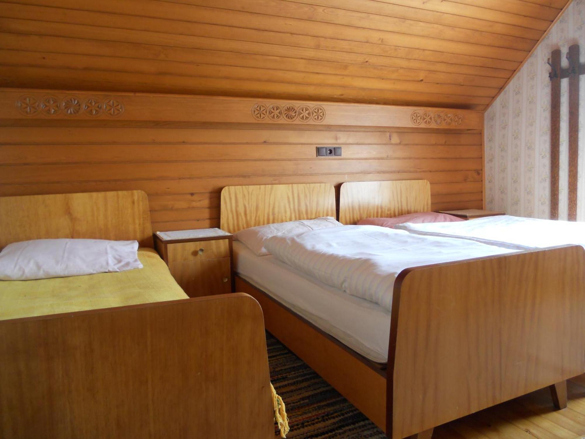 Ferienwohnungen/Holiday Apartments Lederer Reisach ภายนอก รูปภาพ